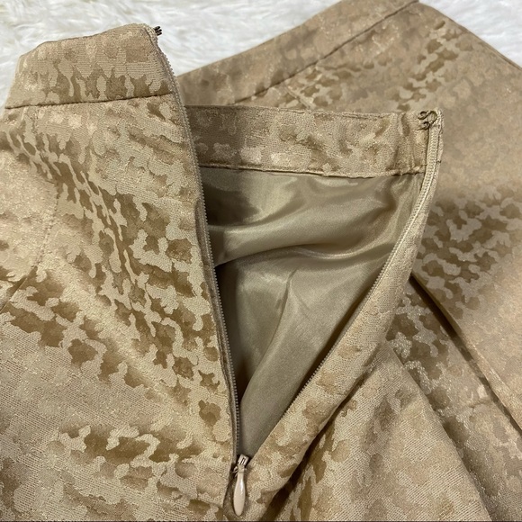 J Crew Silk Metallic Gold Lame Pleated A-Line Skirt Size 6 - Picture 6 of 12